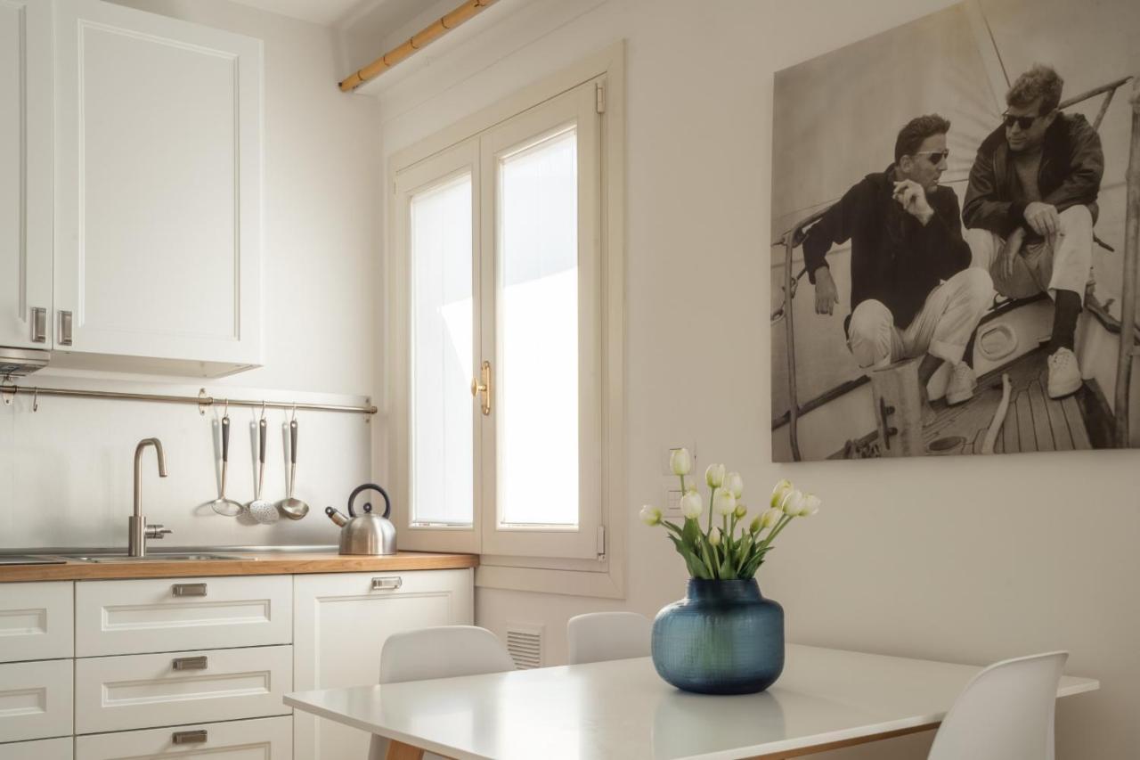 Santa Croce Design Apartment R&R Венеция Экстерьер фото