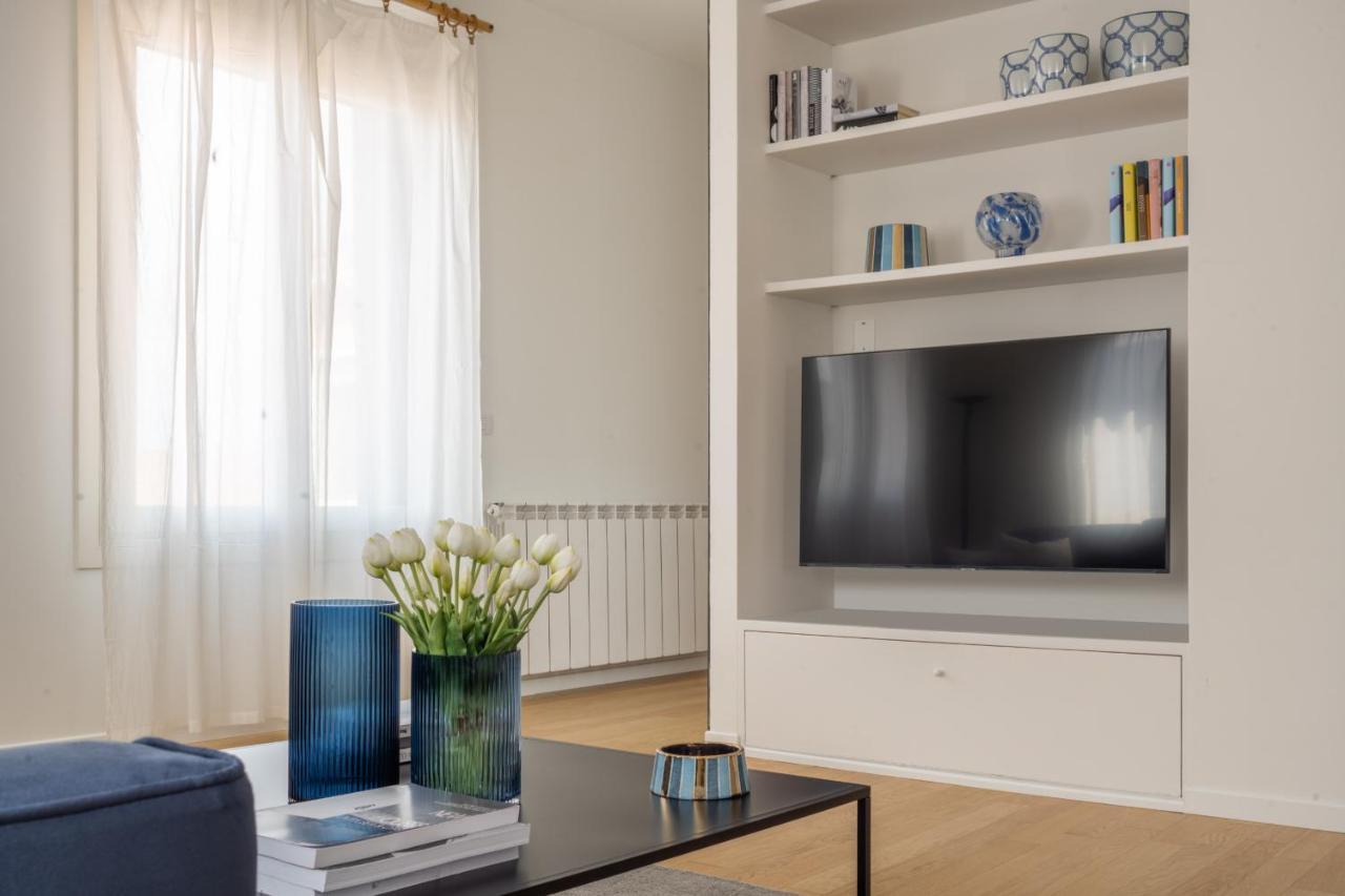 Santa Croce Design Apartment R&R Венеция Экстерьер фото