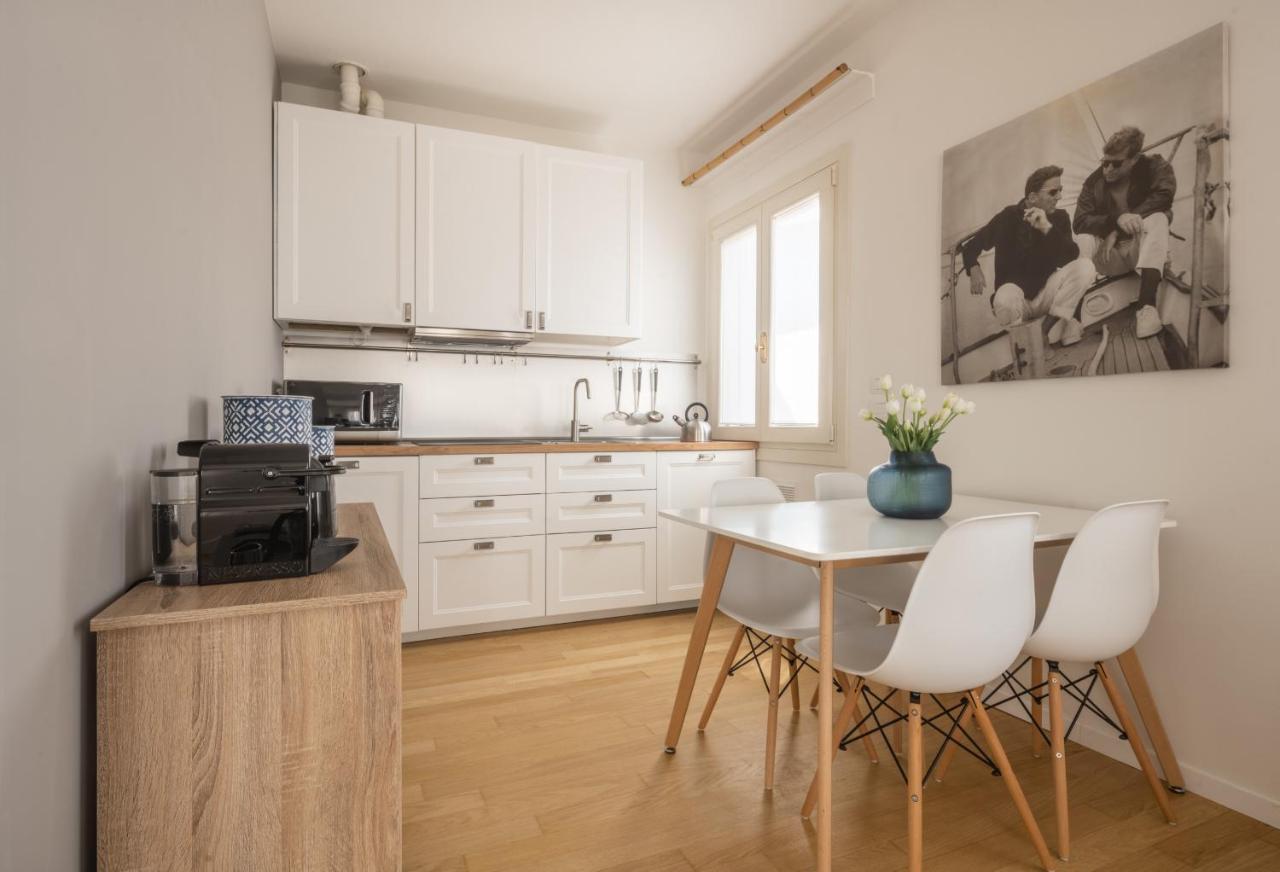 Santa Croce Design Apartment R&R Венеция Экстерьер фото